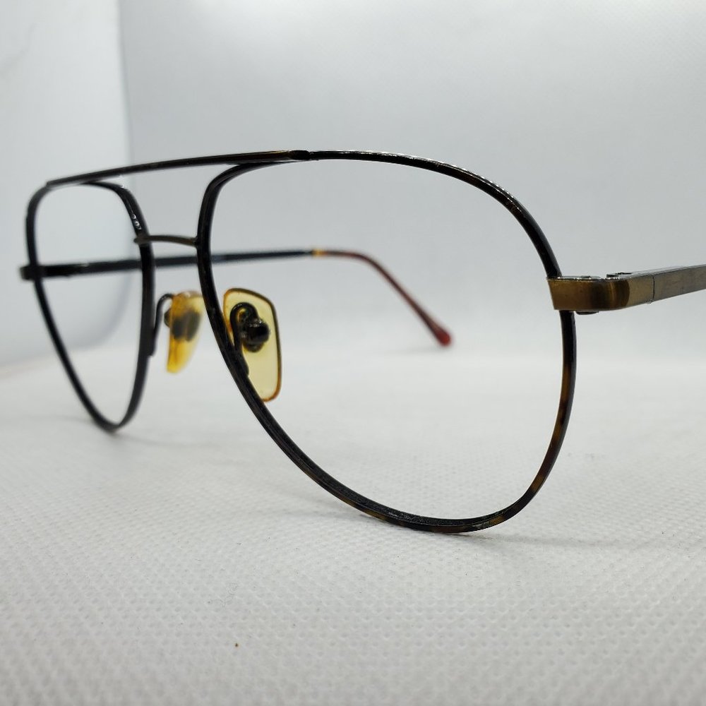 Classic Black and Gold Men's Sunglasses